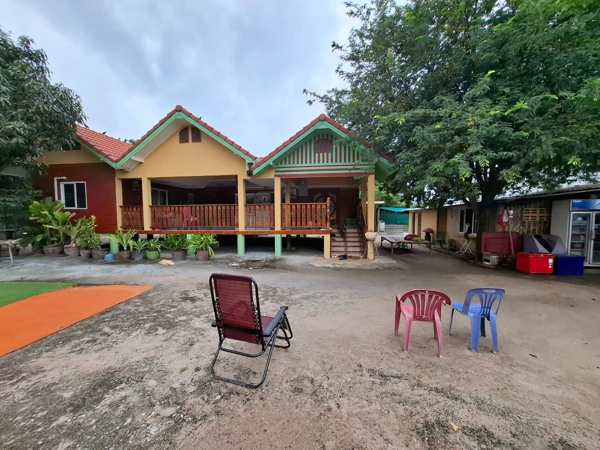 picture Warehouses / Factories for Sale in chonburi - 24/48
