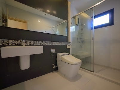 picture Corner Detached House for Sale — Mantana Kanlapaphruek – Wongwaen Project - 9/13