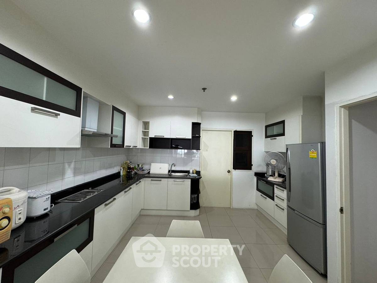 รูป คอนโด 3-ห้องนอน ที่ ริเวอไรน์ เพลส ใน สวนใหญ่ (ID 2004457) - รูปที่ 7/16