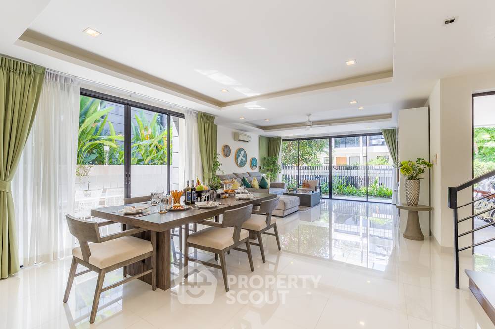 รูป บ้าน 5-ห้องนอน ใน ศรีสุนทร (ID 1856515) - รูปที่ 6/24