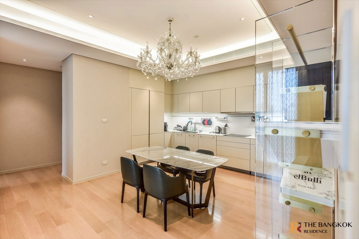 picture Rare unit in Prestige Project! 💥 Baan Sindhorn, where living is fulfilled, near BTS Ratchadamri - 9/13