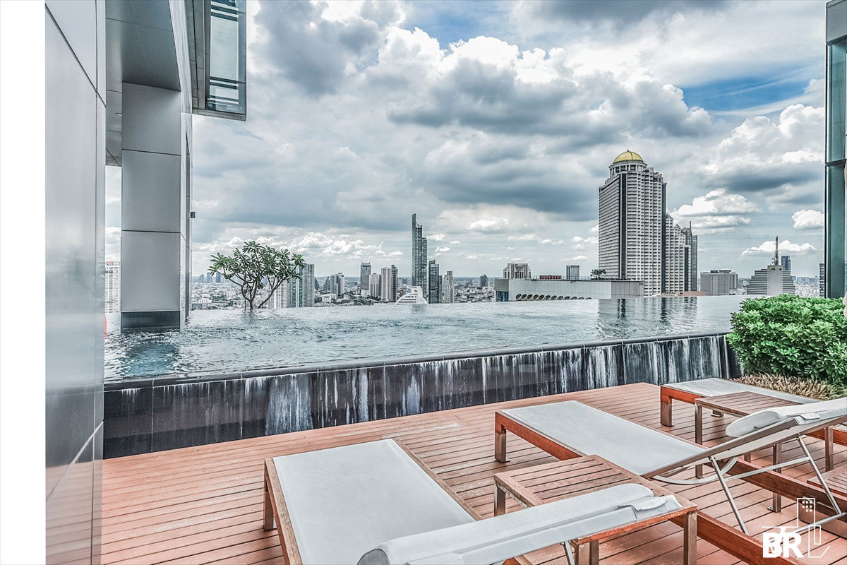 picture 🩵Luxury Condo in the Heart of Sathorn 🩵  The Bangkok Sathorn, near BTS Surasak - 2/7