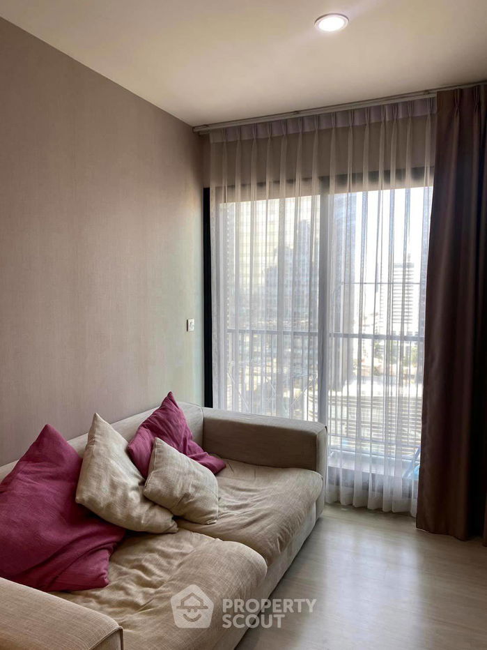 picture 2-BR Condo at Life Asoke near ARL Makkasan (ID 1902701) - 3/9