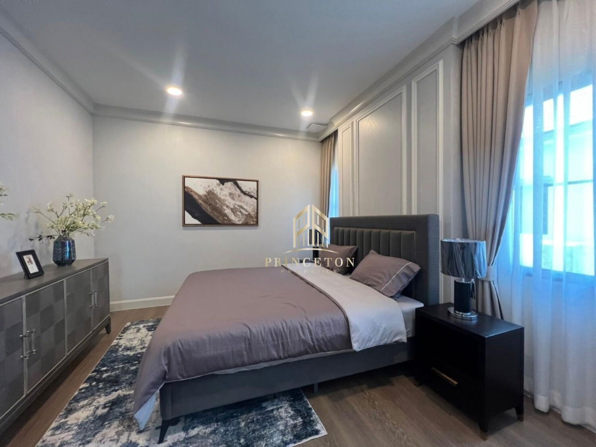 picture Luxury House For Sale Nantawan Rama 9 New Krungthep Kreetha Near Wellington International School and golf courses - 31/39