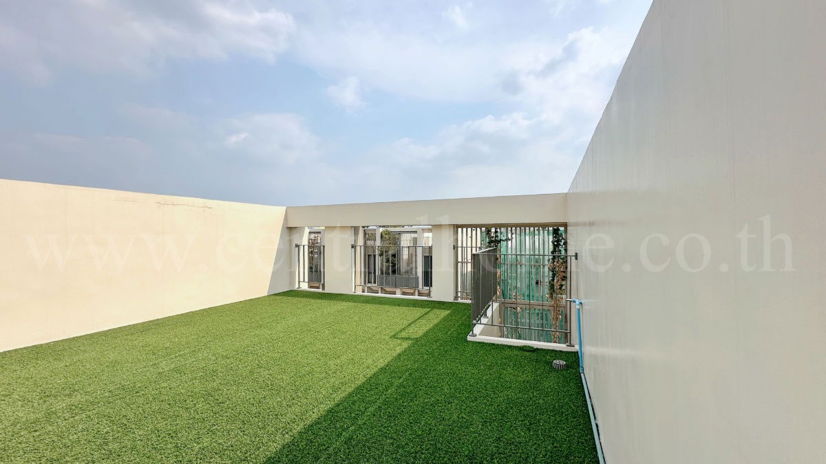 รูป ทาวน์โฮม เธอ ลาดพร้าว 93 ระดับ Luxury 3.5 ชั้น Fully Furnishe มีลิฟต์ในตัว พร้อมอยู่ - รูปที่ 19/19