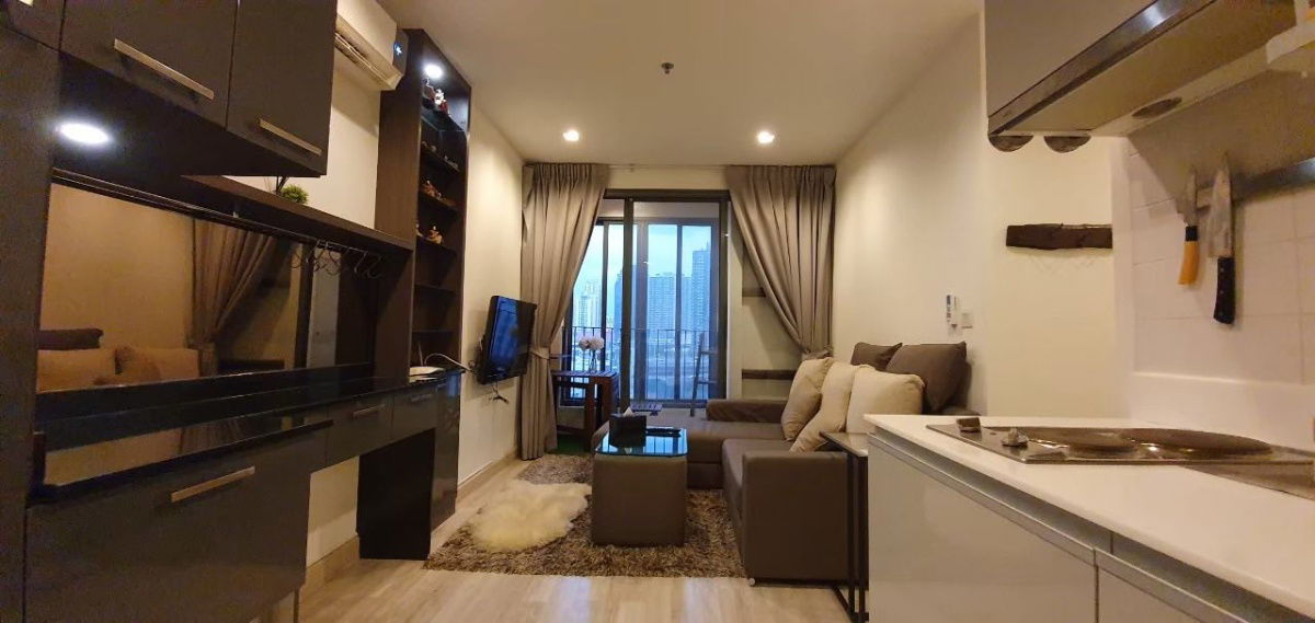 picture 🌿 WS1466 [For rent] IDEO MOBI Rama 9 💸 Rent only 28,000 baht/month 📍 Near MRT Rama 9, just a few steps away - 1/11