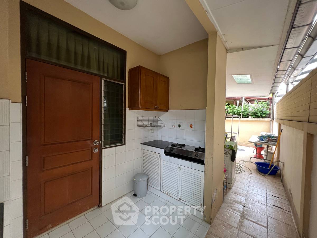 รูป บ้าน 4-ห้องนอน ใน ลาดพร้าว (ID 1727436) - รูปที่ 46/48