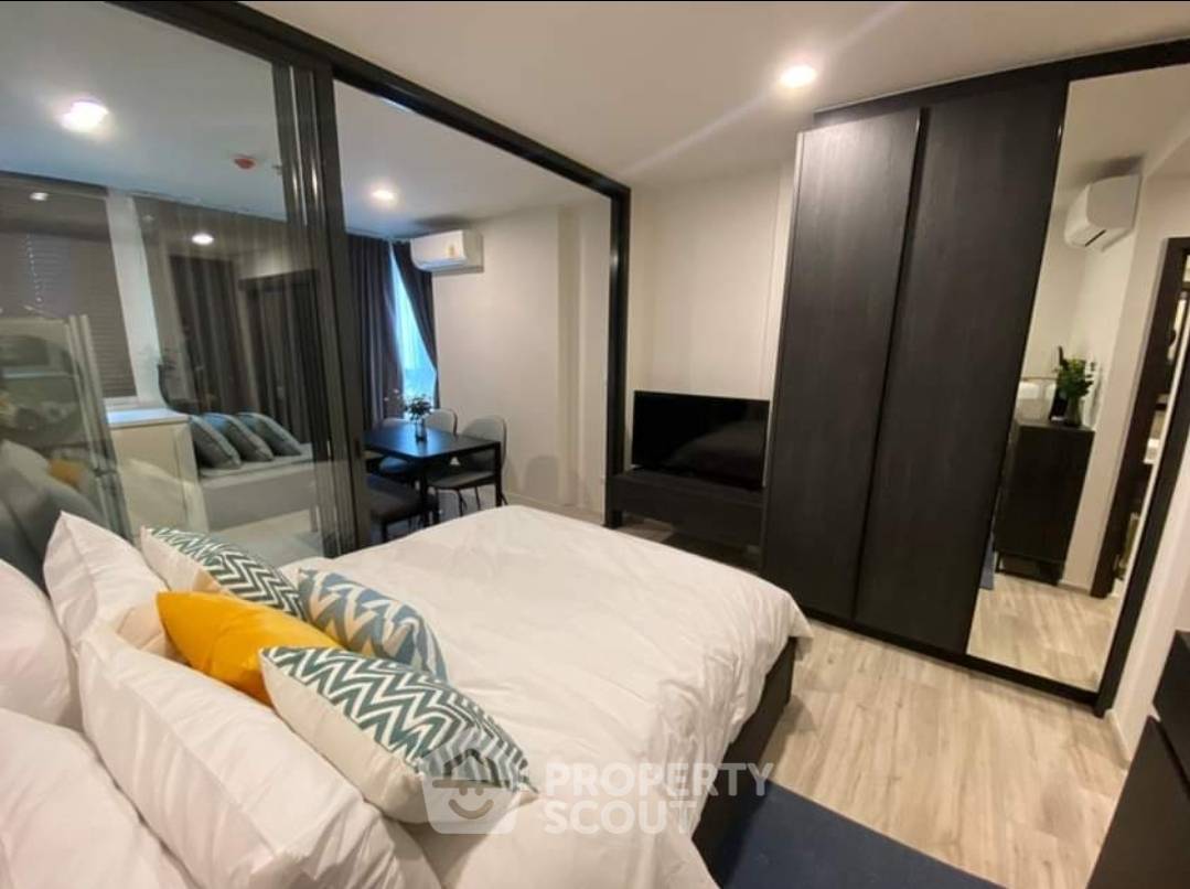 picture 1-BR Condo at XT Huaikhwang near MRT Huai Khwang (ID 1438587) - 2/10