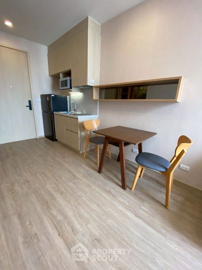 picture 1-BR Condo at Noble State 39 near BTS Phrom Phong (ID 2140927) - 3/10