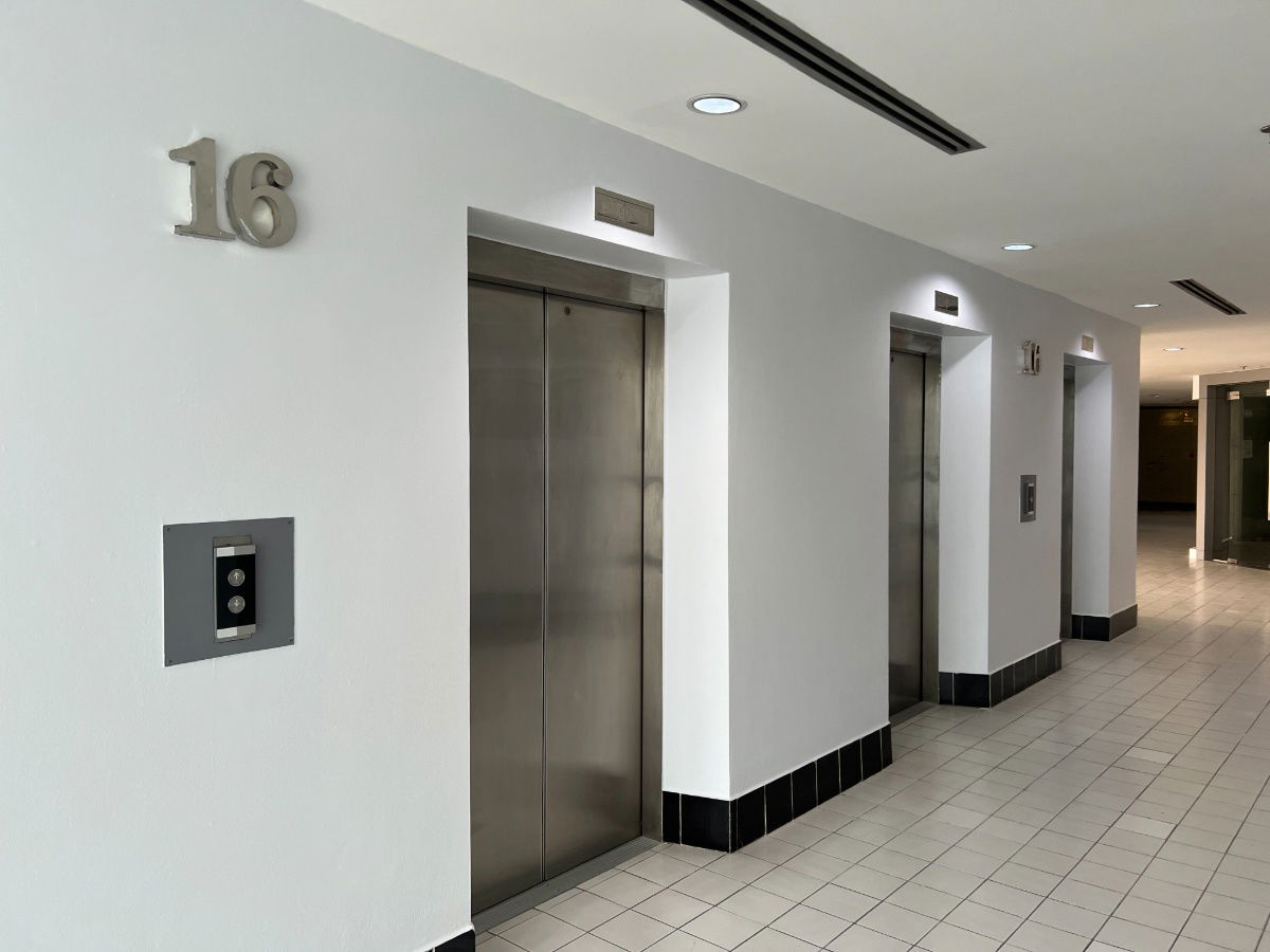 picture Office for Sale!! Prime Location in Rama 9 CBD, Chamnan Phenjati Business Center – 16th Floor - 2/10