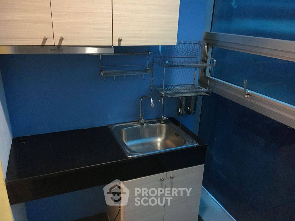 รูป คอนโด 1-ห้องนอน ที่ เดอะ คัลเลอร์ลี่ วิวิด คอนโดมิเนียม ใกล้ MRT ห้วยขวาง (ID 592062) - รูปที่ 4/7