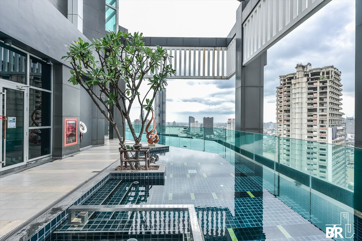 รูป  ✨Rhythm sathorn ✨ ทำเลใจกลางย่านธุรกิจ ใกล้ BTS สะพานตากสิน  - รูปที่ 2/6