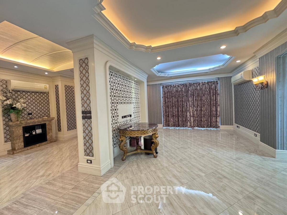 picture 4-BR House in Khlong Song Ton Nun (ID 1930137) - 17/24