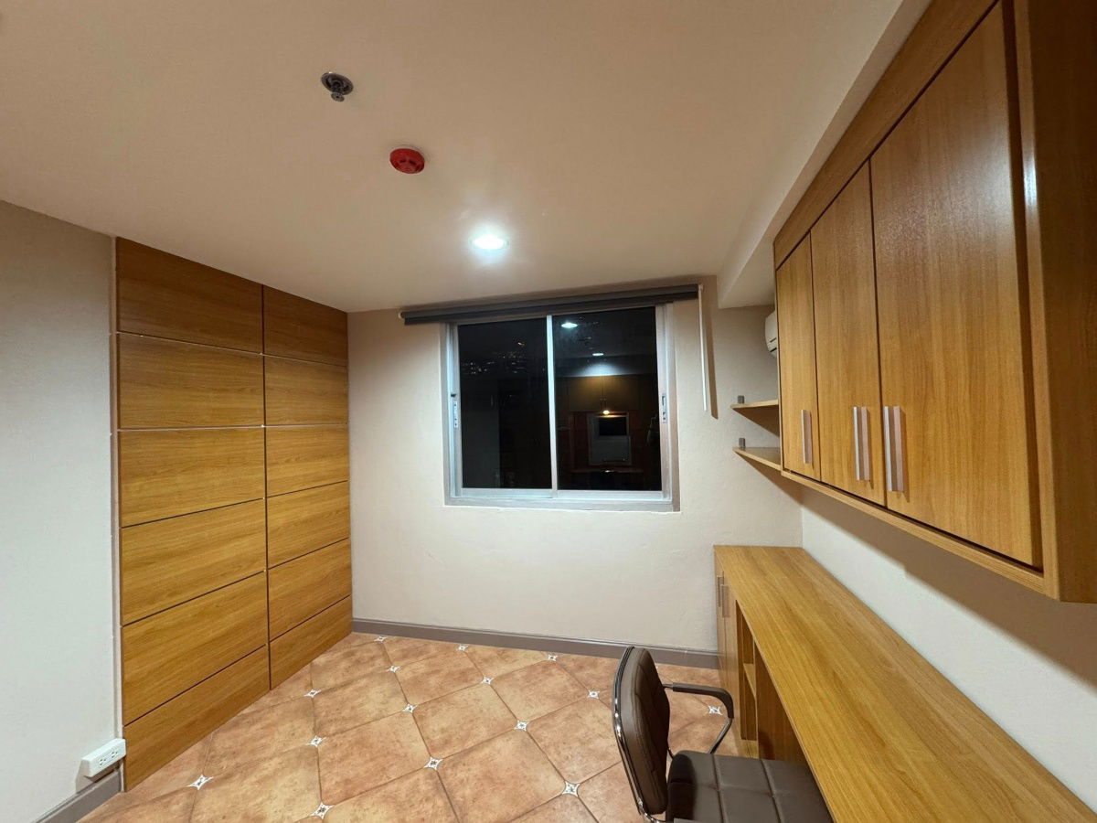 picture 🌿 WS1465 [For rent] Silom Park View Condo 💰 Rent 26,000 baht/month, near both BTS Sala Daeng & MRT Silom - 6/12