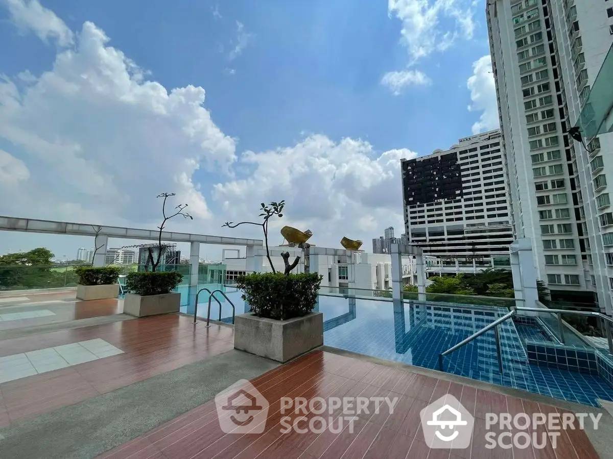 รูป คอนโด 1-ห้องนอน ที่ ที.ซี. กรีน พระรามเก้า ใกล้ MRT พระราม 9 (ID 2097483) - รูปที่ 4/5
