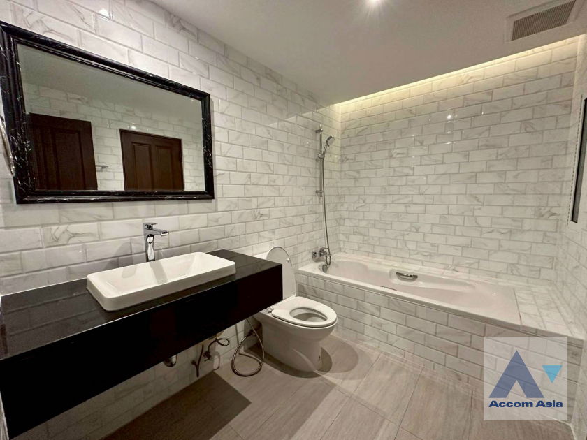 รูป 🔼🔽 AccomA 📩  3 BR Condominium @Newton Tower (AA44194) - รูปที่ 14/17