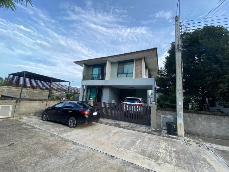 ขายบ้านเดี่ยว : P ขายบ้านเดี่ยว 2 ชั้นหมู่บ้านโกลเด้น วิลเลจ บางนา-กิ่งแก้ว 52 ตารางวา