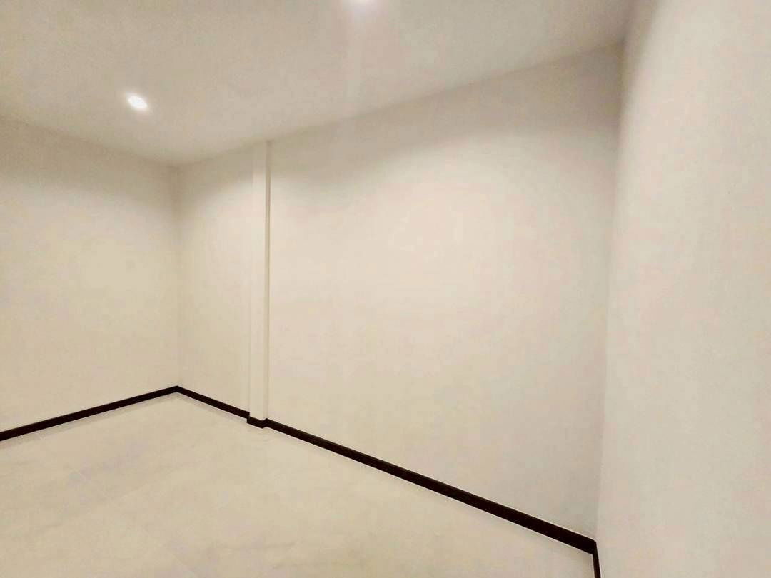 picture For sale, Townhouse 17 sq.w., Tawanna Village, Soi Chatuchak 12, Sukhapiban 5 - Sai Mai - 7/12