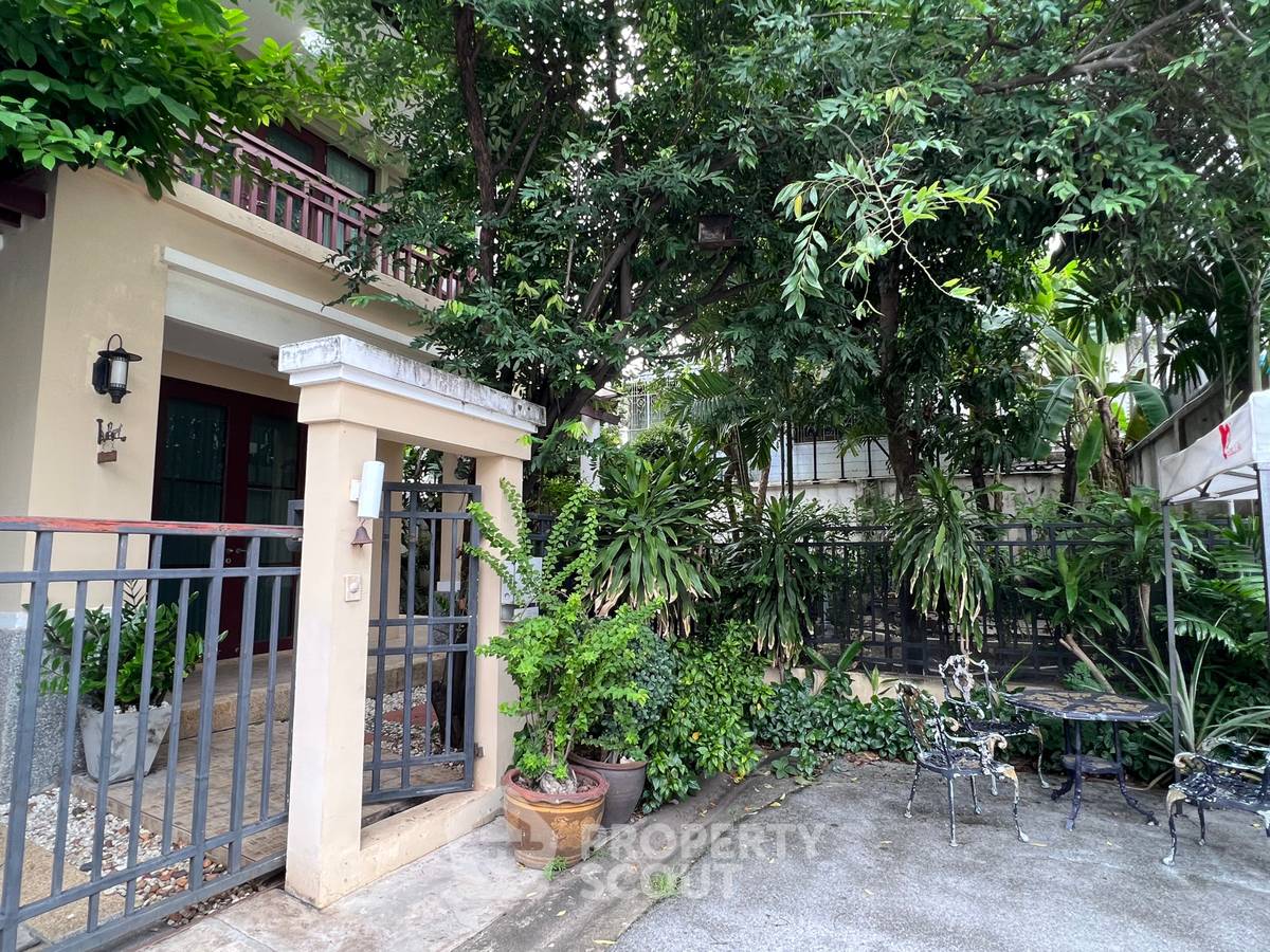 รูป บ้าน 4-ห้องนอน ใน ลาดพร้าว (ID 1727436) - รูปที่ 3/48
