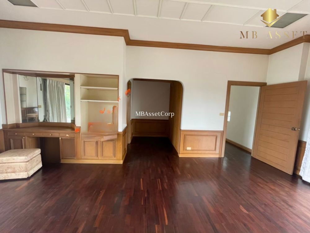 รูป ขายบ้านเดี่ยว 2 ชั้น หมู่บ้านปัญญารีสอร์ท สไตล์ contemporary ริมถนนสุขุมวิท ใกล้ตลาดหนองมน บางพระ มอเตอร์เวย์ ชลบุรี - รูปที่ 9/12