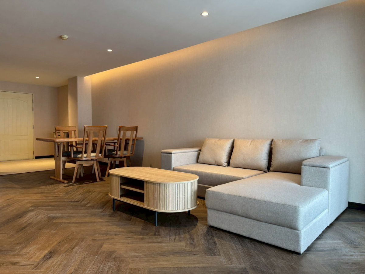 รูป Pet Friendly 😺🐶  - Baxtor Low rise Condominium  อารีย์ – อินทามระ ซอย 4    101 ตร.ม. ชั้ 2 ห้องนอน 2 ห้องน้ำ - รูปที่ 1/17