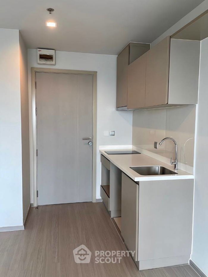 picture 1-BR Condo at Life Ladprao near BTS Ha Yaek Lat Phrao (ID 1595838) - 4/7