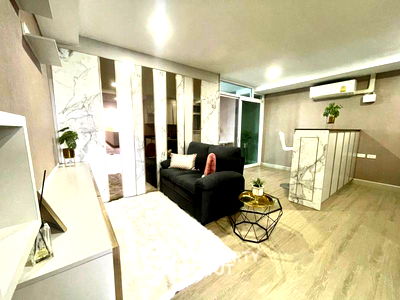 Condos for sale : 1-BR Condo at Grand View Condo close to Baan Amphur (ID 1443971)