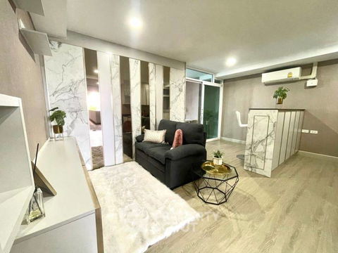 คอนโด 1-ห้องนอน ที่ แกรนด์ วิว คอนโด ใกล้ บ้านอำเภอ (ID 1443971)