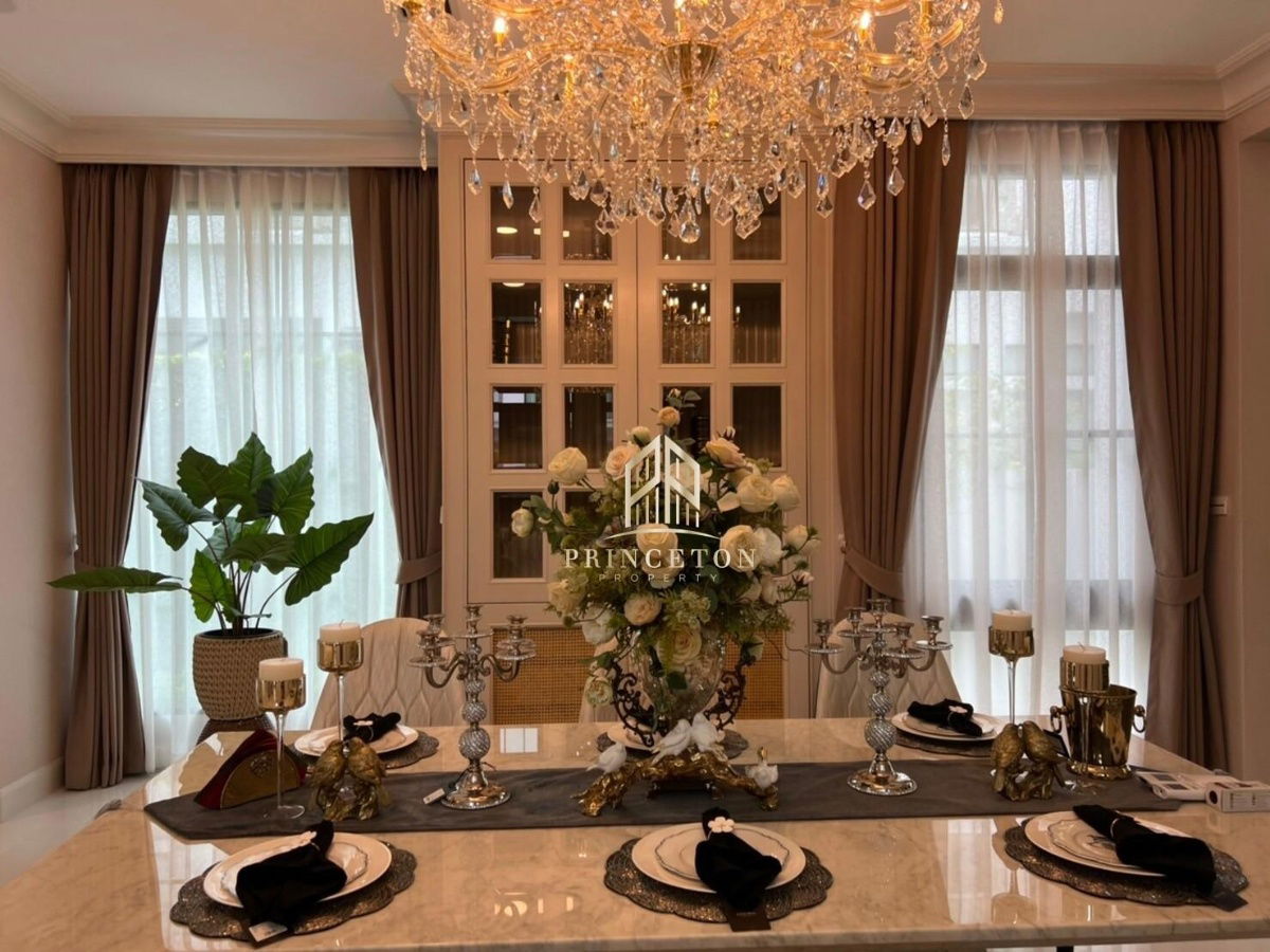 picture Luxury House For Sale Nantawan Rama 9 New Krungthep Kreetha Near Wellington International School and golf courses - 8/39