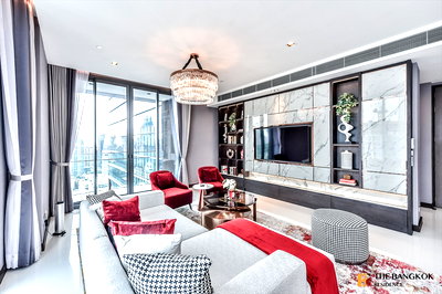 Condos for sale : 🔥 Super Hot Deal 🔥  Q1 Sukhumvit, Ultra Luxury near BTS nana 
