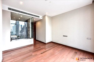 Condos for sale : 🔥 Luxury Unit Available Now! 🔥 Q1 Sukhumvit, Ultra Luxury near BTS nana  