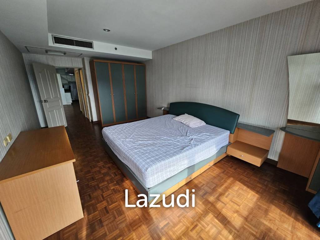 รูป 2 Bed 2 Bath 125 SQ.M  The Natural Place Suite - รูปที่ 4/8