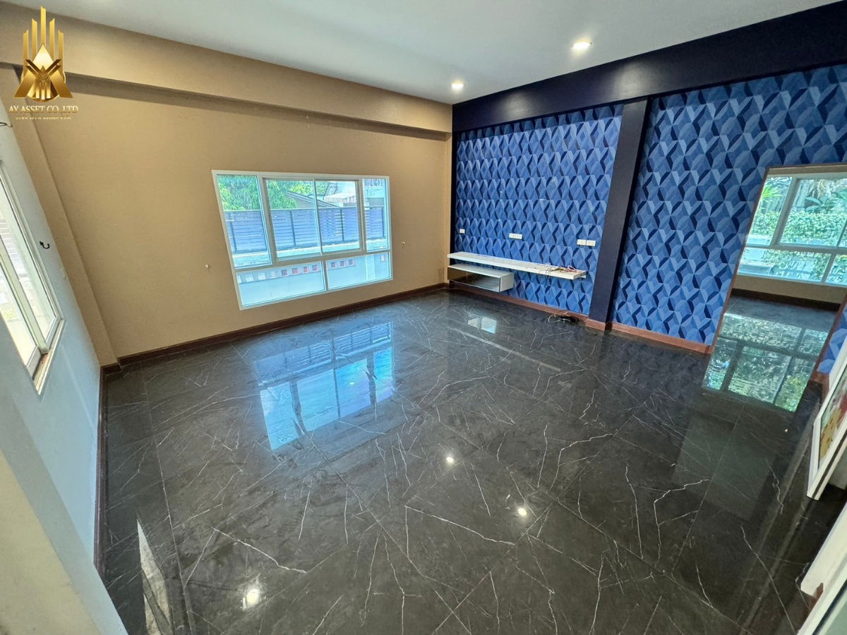 รูป ขายบ้านเดี่ยวรามอินทรา 28 หลังมุม ใกล้รถไฟฟ้า ใกล้ทางด่วน เดินทางสะดวกมากๆ🚨🔥🏡 - รูปที่ 4/10