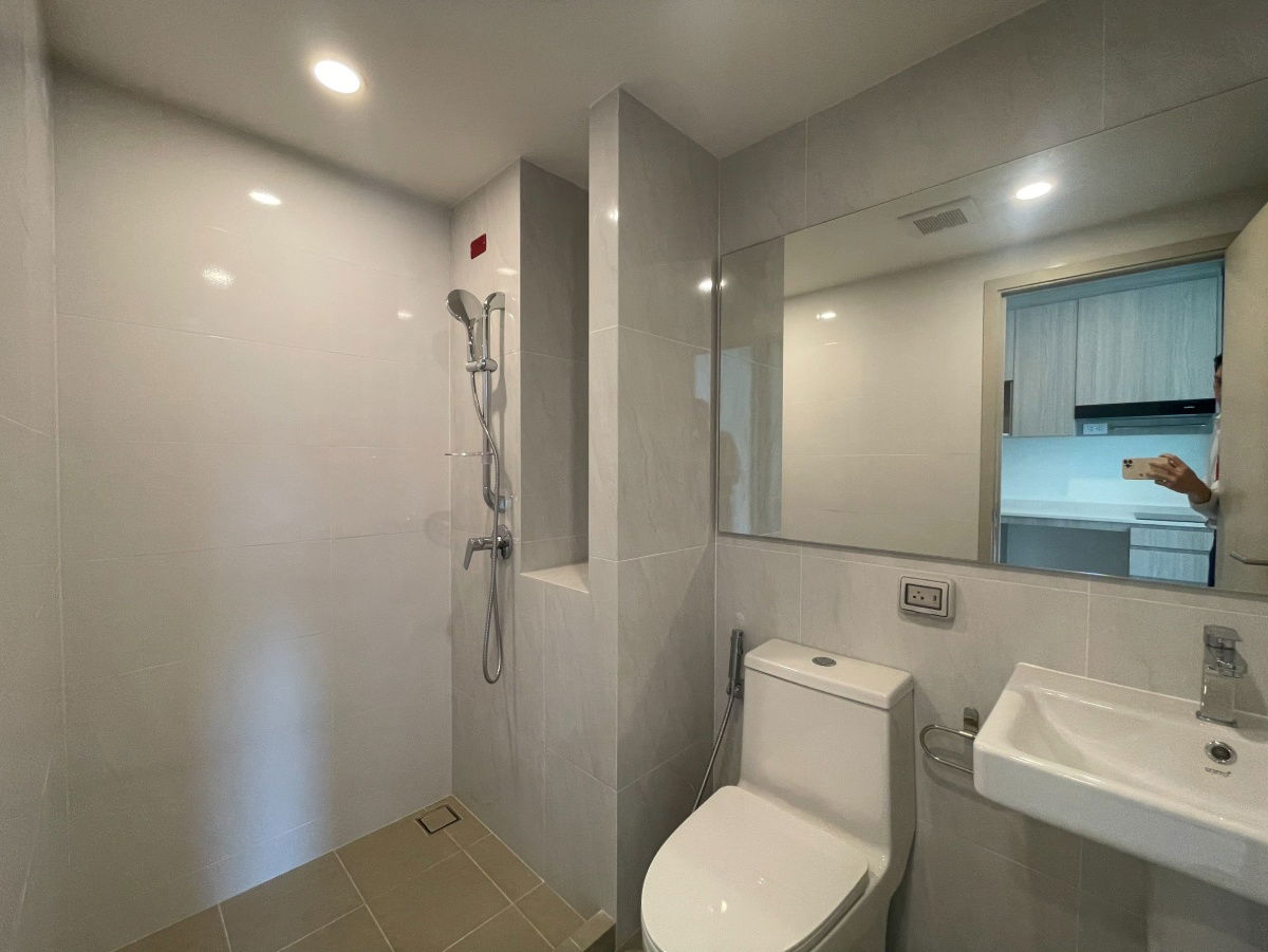 picture Urgent ‼️  Pet-friendly condo in Udomsuk 🐶just became available again — 🔥only 1.99 million baht."🔥 - 5/8