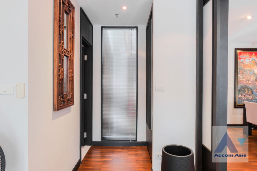 รูป 🔼🔽 AccomA 📩 Modern condo with cozy feel, practical layout in Langsuan at Baan Na Varang (1510405) - รูปที่ 11/20