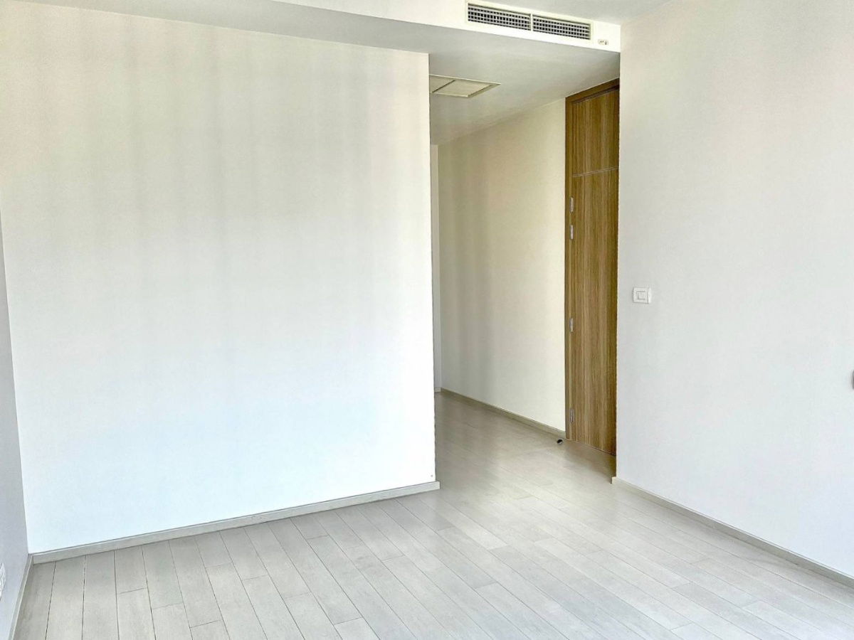 รูป ♦ Unfurnished ♦ ตึก B ชั้น 10+, Type A06 | 1 ห้องนอน 55.75 ตร.ม. | คอนโดมี Skywalk เชื่อมเข้า BTS เพลินจิต, Central Embassy - รูปที่ 7/16