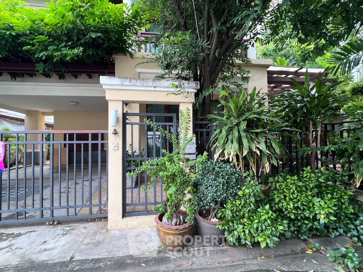 รูป บ้าน 4-ห้องนอน ใน ลาดพร้าว (ID 1727436) - รูปที่ 2/48