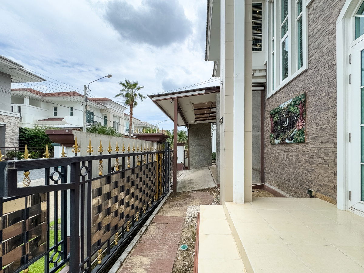 picture Casa Grand Onnuch-Wongwhean Casa Grand Onnuch-Wongwhean  - 9/20