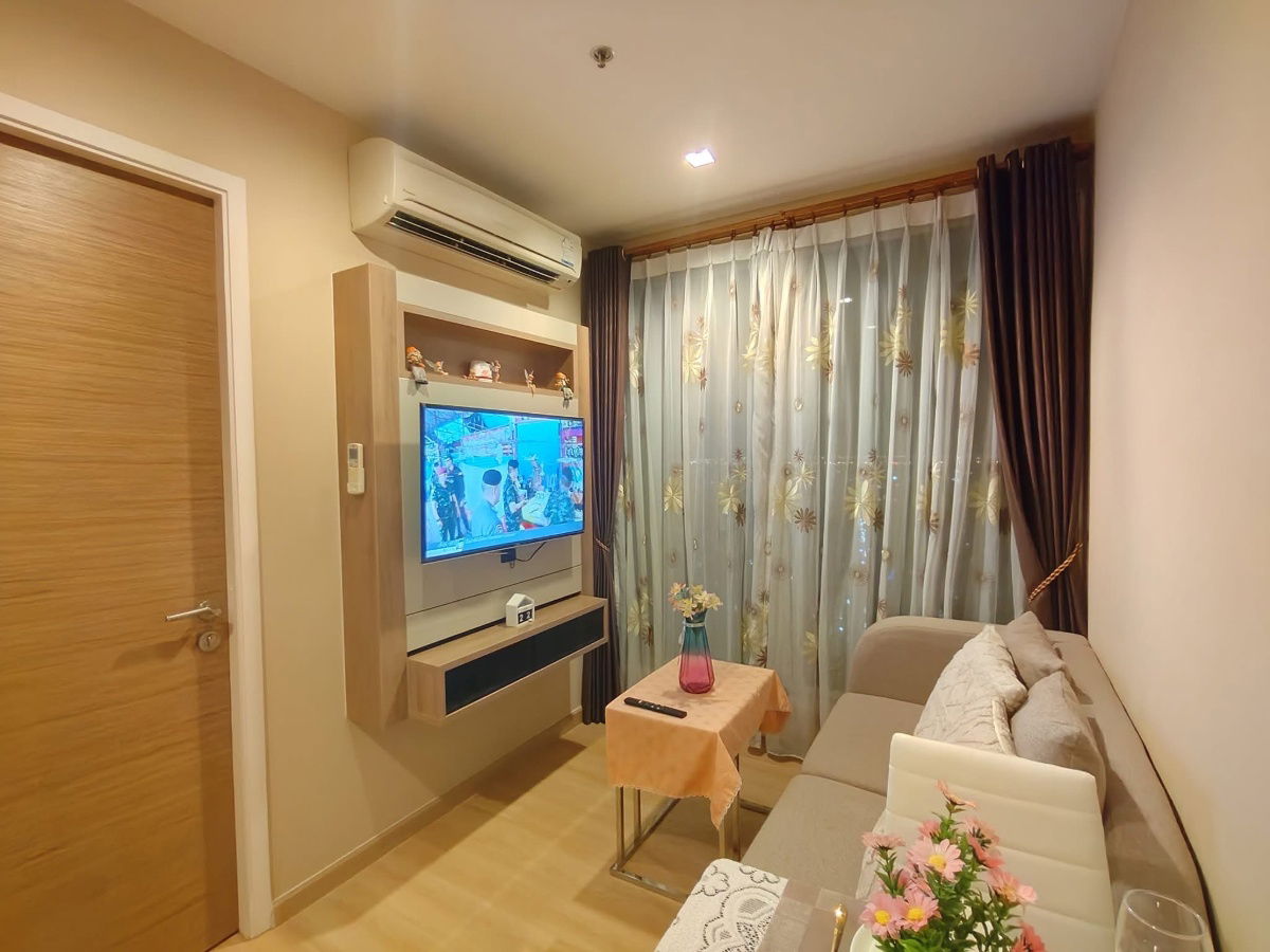 รูป Rhythm Phahol-Ari | Near BTS Ari - รูปที่ 4/15
