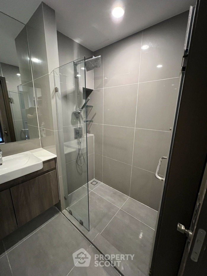 picture Studio Condo at Ideo Mobi Asoke near MRT Phetchaburi (ID 2213788) - 6/6