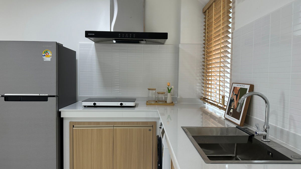รูป 🏠  ให้เช่าทาวน์โฮม 3 ชั้น ตกแต่งครบมาก พร้อมอยู่ทันที ! - รูปที่ 4/19