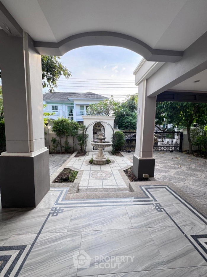 picture 4-BR House in Khlong Song Ton Nun (ID 1930137) - 18/24