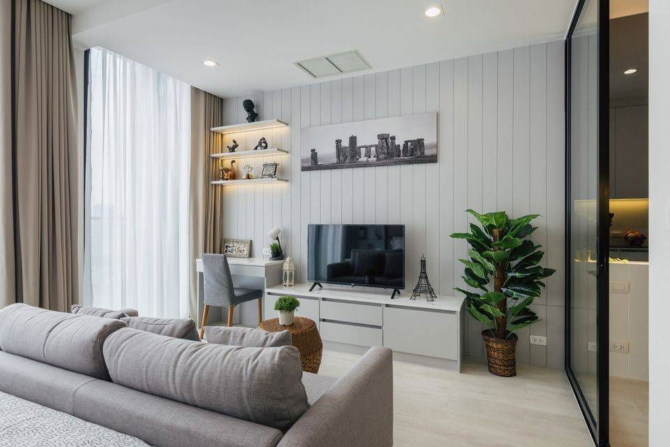 picture ♦ Prime Location ♦ Tower C, 25+ Floor | 1 Bedroom, 44.97 sq.m. | Condo skywalk connect to BTS ploenchit and Central Embassy. - 9/21