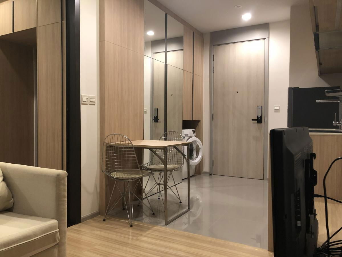picture Urgent sale, M Jatujak a condo pet friendly only 3.99 million, size 32.37 sqm, 1 bedroom, appointment to inspcet 085-362-6455, Julie - 3/6