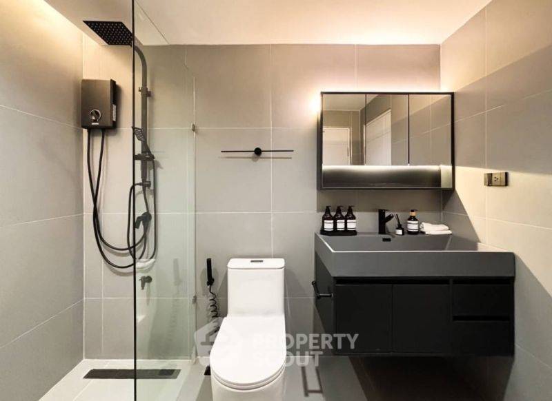 picture 2-BR Condo at 103 Condominium 2 close to Nimmanhaemin (ID 2143744) - 2/9