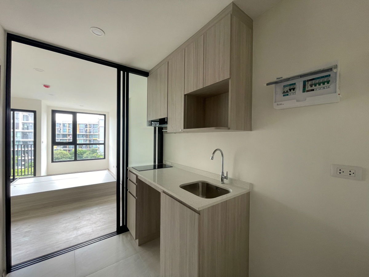 picture Urgent ‼️  Pet-friendly condo in Udomsuk 🐶just became available again — 🔥only 1.99 million baht."🔥 - 4/8