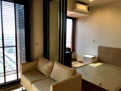 Condos for sale Bangkok : Urgent sale, M Jatujak a condo pet friendly size 32.10 sqm, 1 bedroom, appointment to inspcet 085-362-6455, Julie
