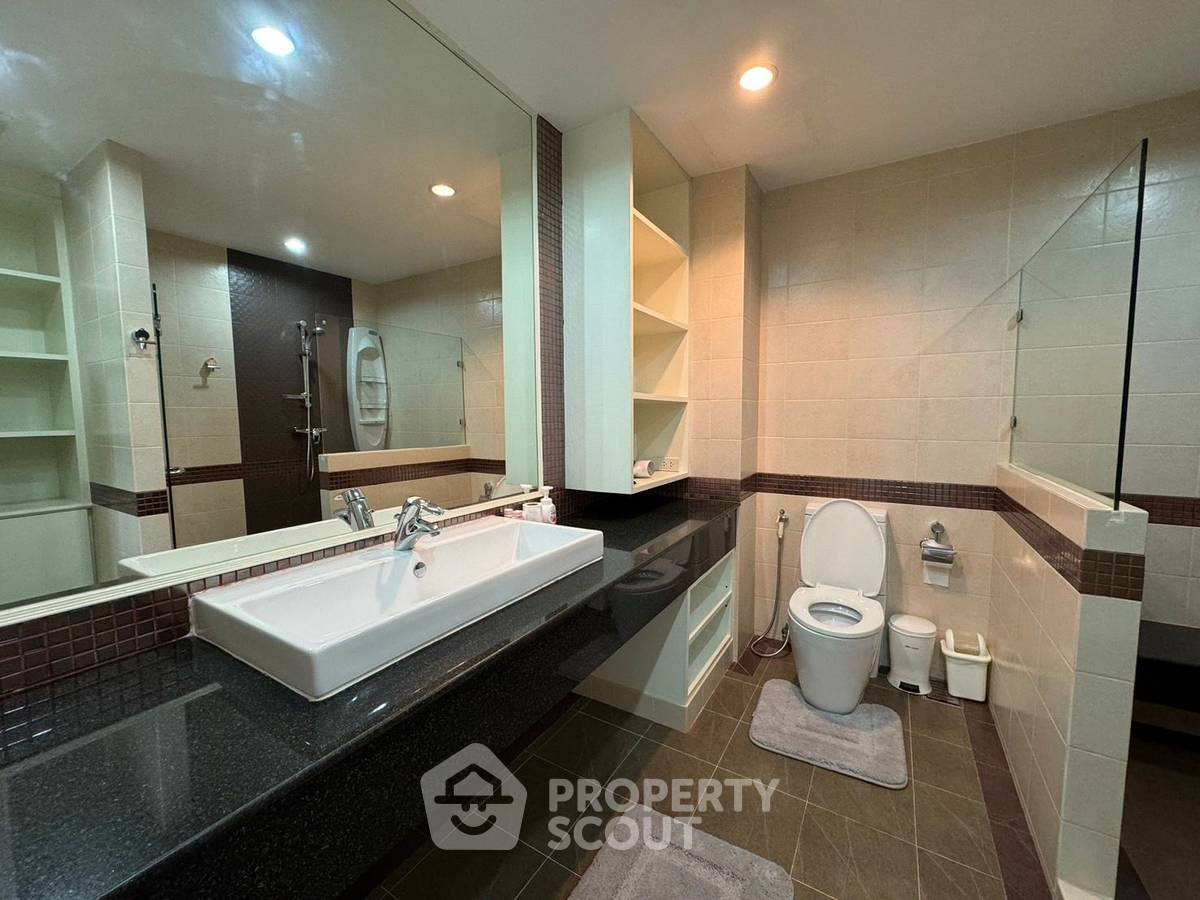 รูป คอนโด 3-ห้องนอน ที่ ริเวอไรน์ เพลส ใน สวนใหญ่ (ID 2004457) - รูปที่ 13/16