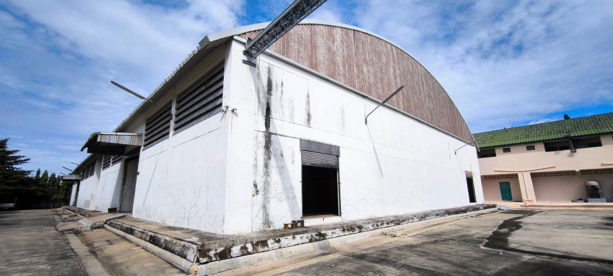 picture For rent Warehouse in Phutthamonthon Sai 4 area, roof without structure, large vehicles can enter, can support a lot of weight, 24-hour guard. - 6/12