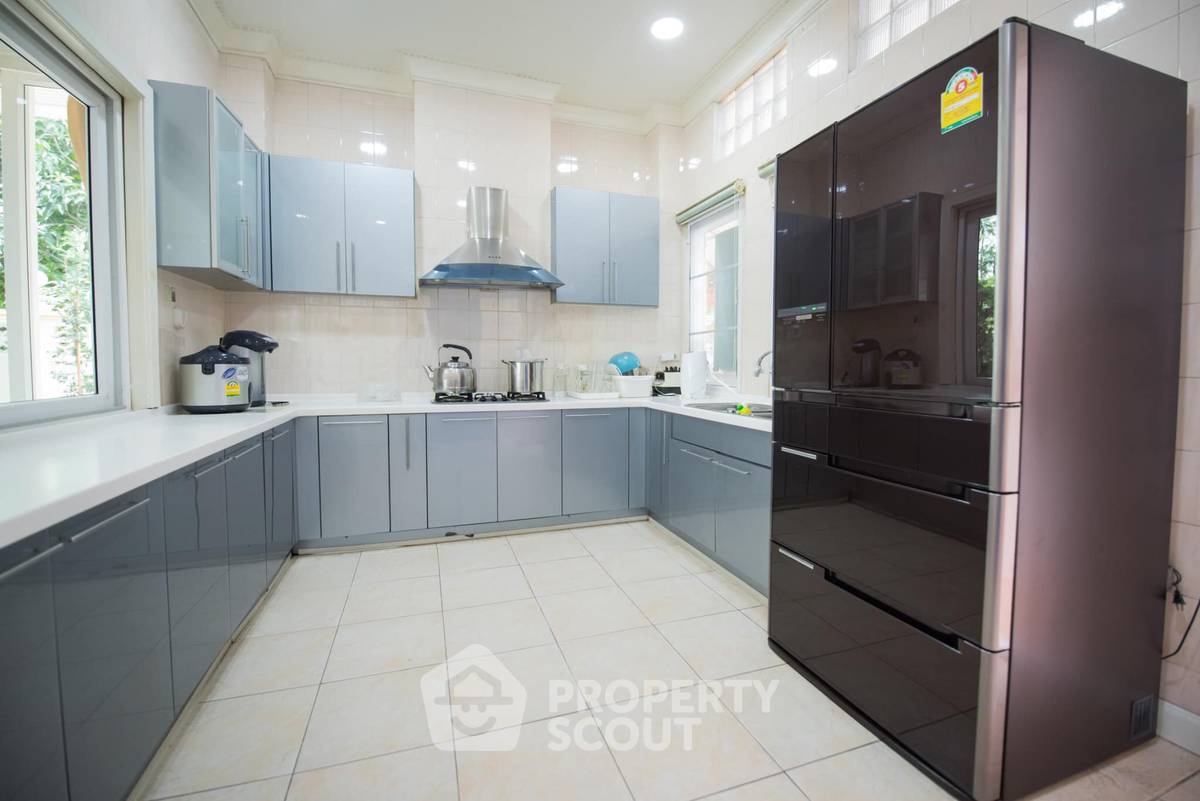picture 5-BR House near ARL Ramkhamhaeng (ID 1995530) - 9/21